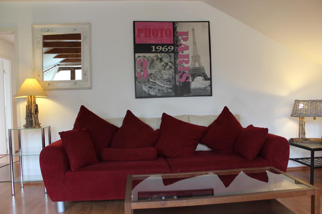 Ramersdorf Apartment *